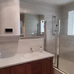 Pretty 4-room In A Quiet Area 3 Bedrooms *