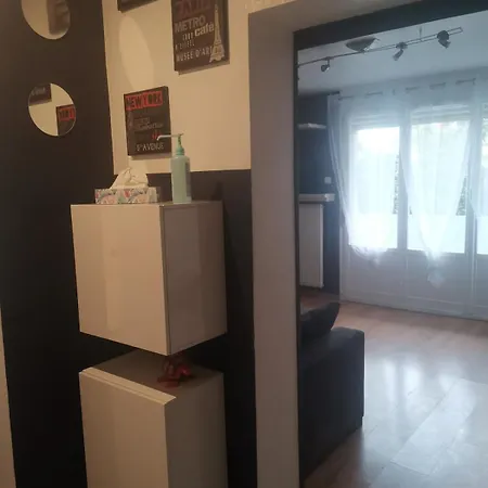 Pretty 4-room In A Quiet Area 3 Bedrooms Lägenhet Strasbourg
