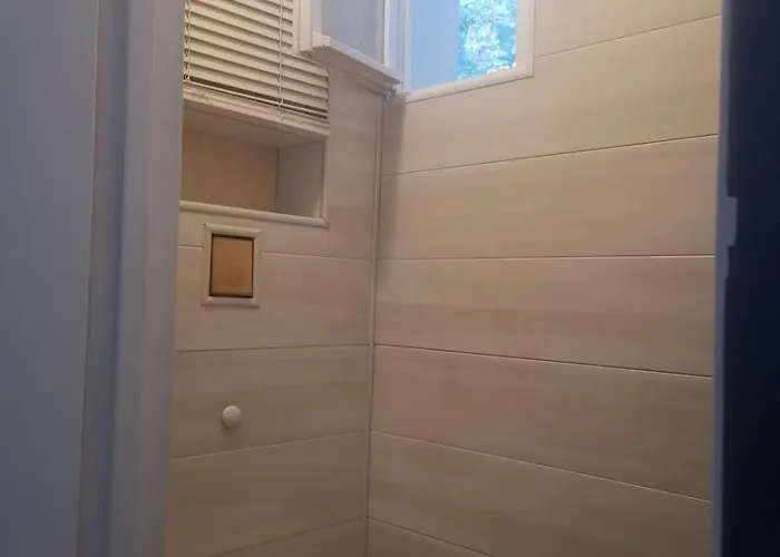 شقة Pretty 4-room In A Quiet Area 3 Bedrooms